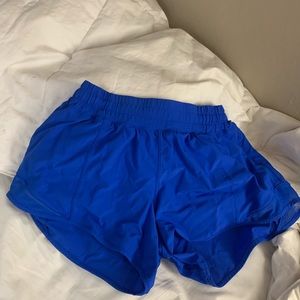 Lululemon hotty hot short